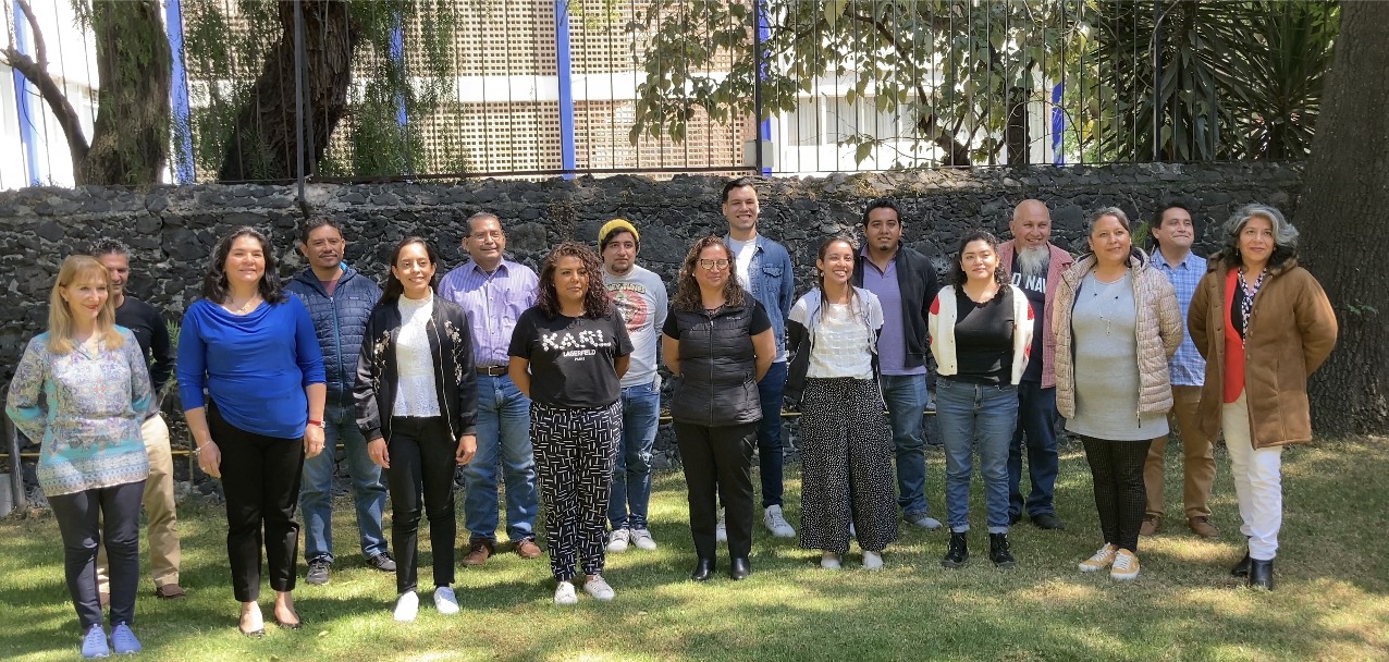 Mexico City group of MTS program class picture